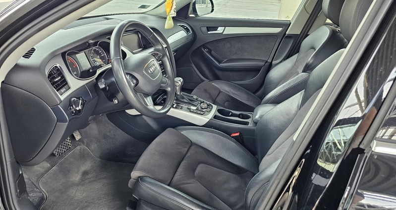 Audi A4 cena 49900 przebieg: 259314, rok produkcji 2015 z Barczewo małe 379